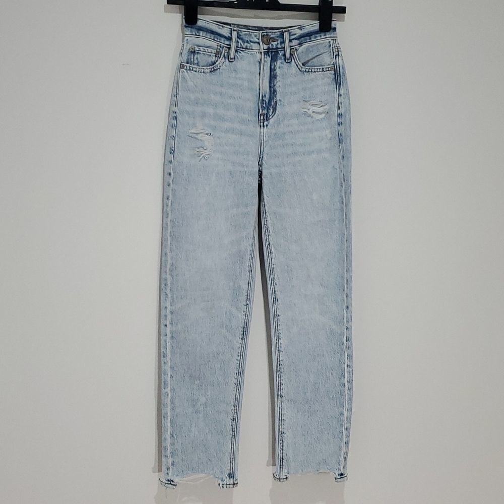 American Eagle comfort stretch 24x28 highest rise 90s boyfriend jeans